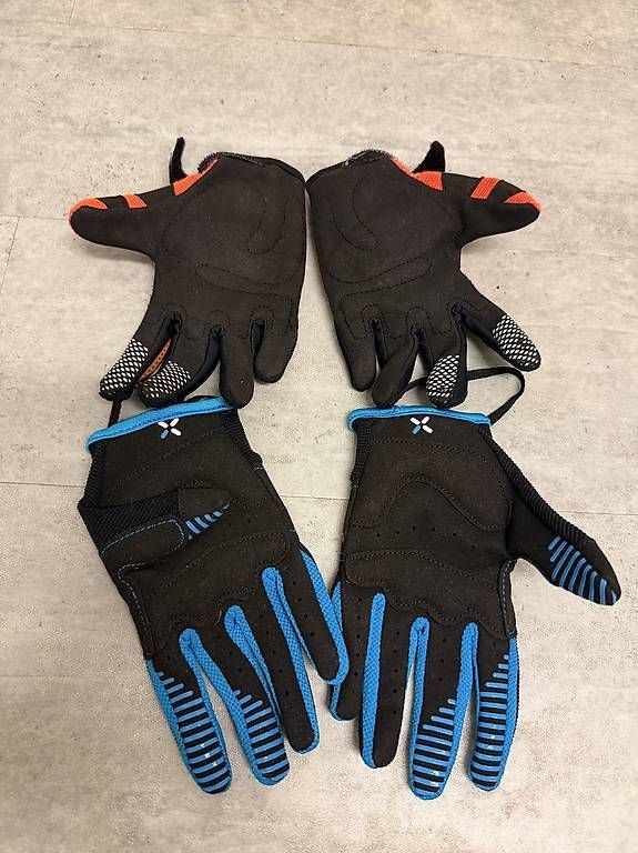 Gants & mitaines : Velohandschuhe – D'occasion à Wald ZH par Fortuna33 1