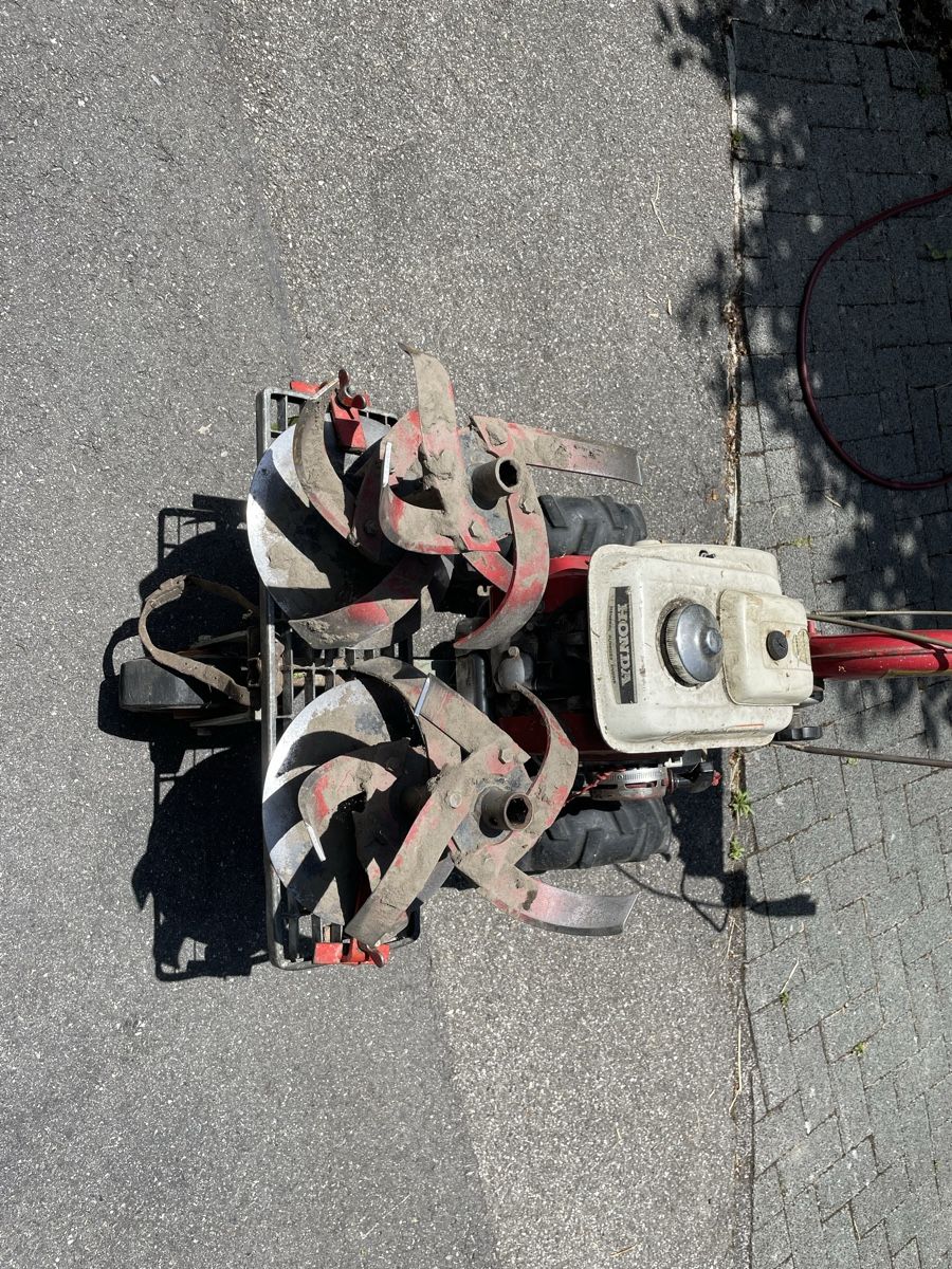 Honda Tutte le macchine: Honda Bodenhacke G28 – Usato da Brügg BE venduto da CK1981 1
