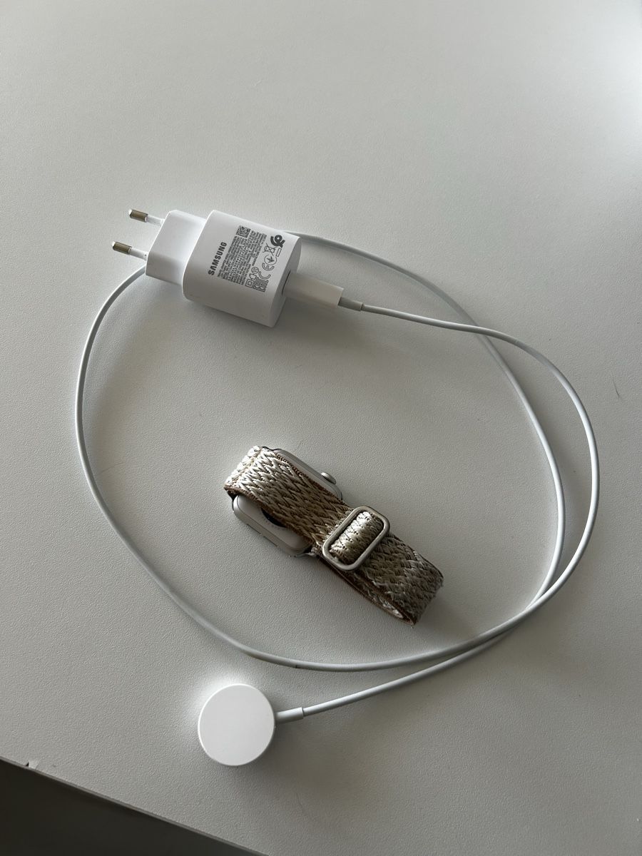 Apple Smartwatch: Apple Watch Smartwatch silber gebraucht – Usato da Laupen BE venduto da a.wa.00 3