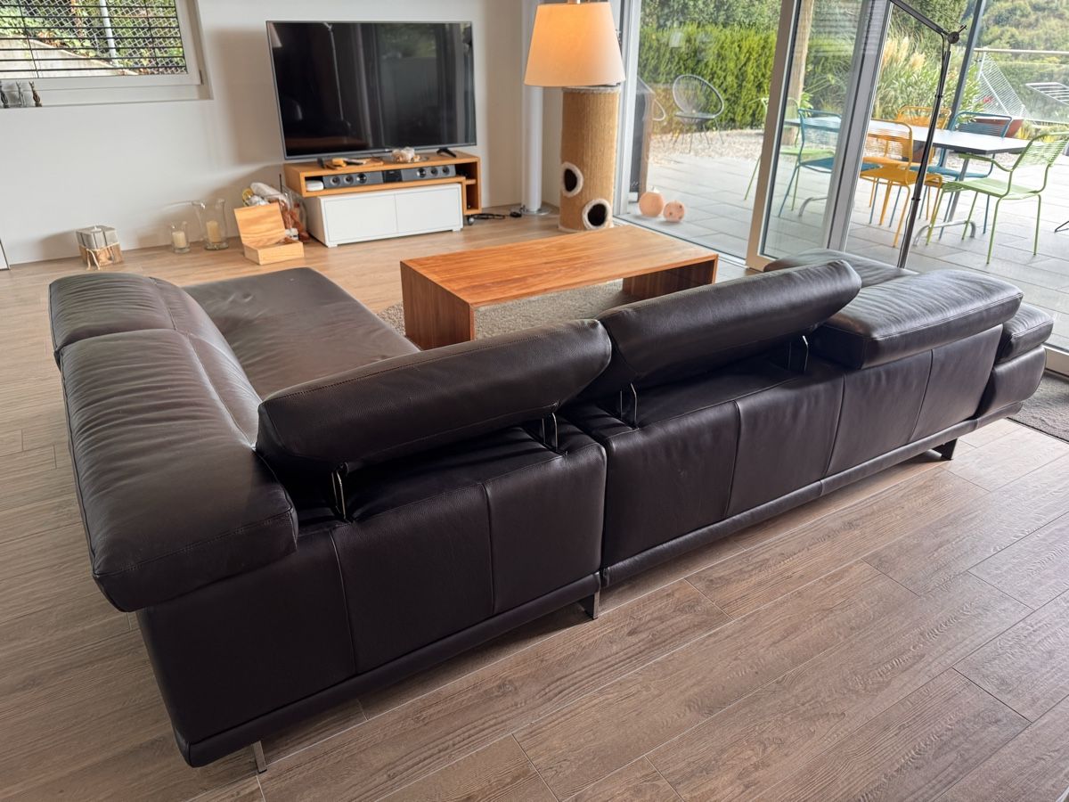 Natuzzi Sofas: Ecksofa Natuzzi Leder dunkelbraun – D'occasion à Bolligen par JAC001 1