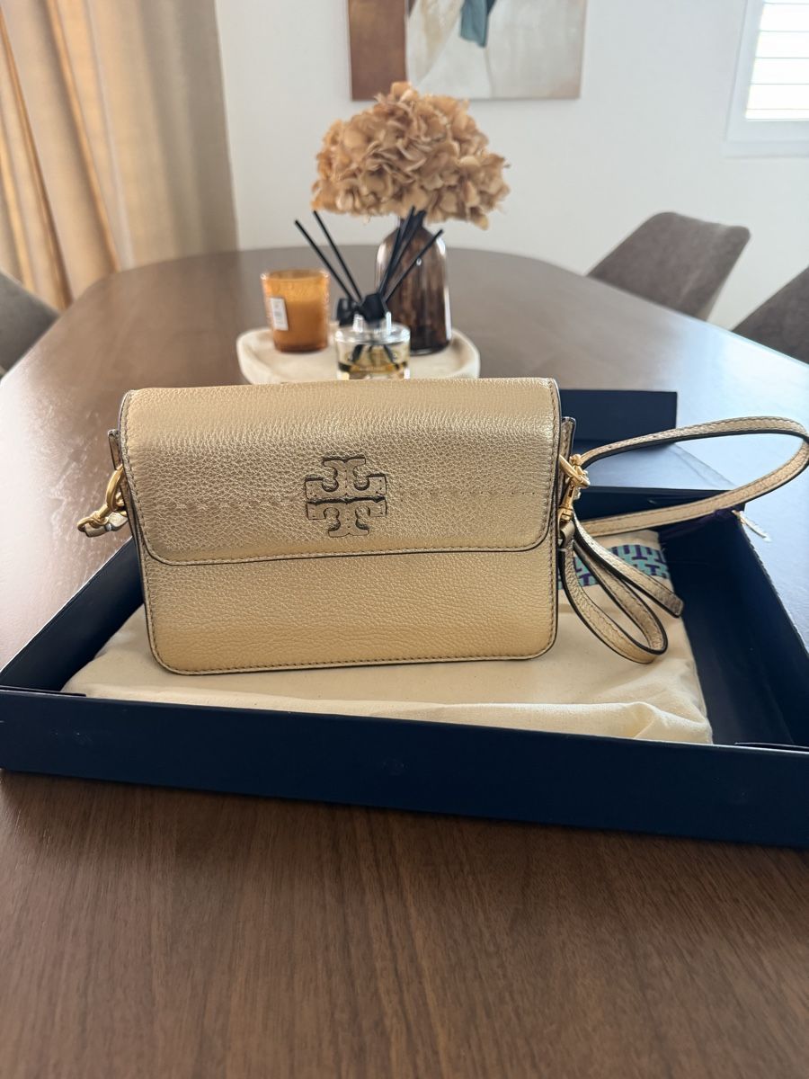 Tory Burch Borse da donna:     Tory Burch McGraw Metallic Crossbody – Nuovo e nell'imballaggio originale da Geroldswil venduto da JosiZ
