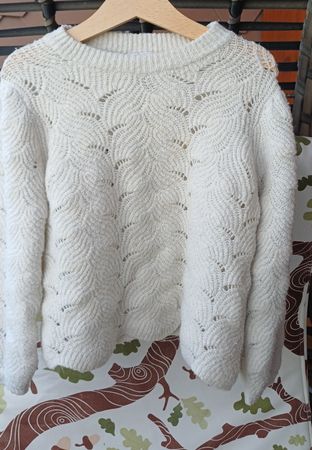 Madchen Pullover Zara weiss Lochmuster 