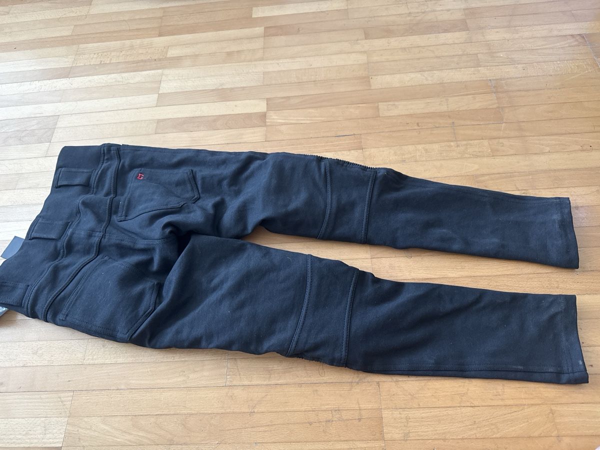 Pantaloni: Motorradhose – Usato da Sevelen venduto da Shelly 4