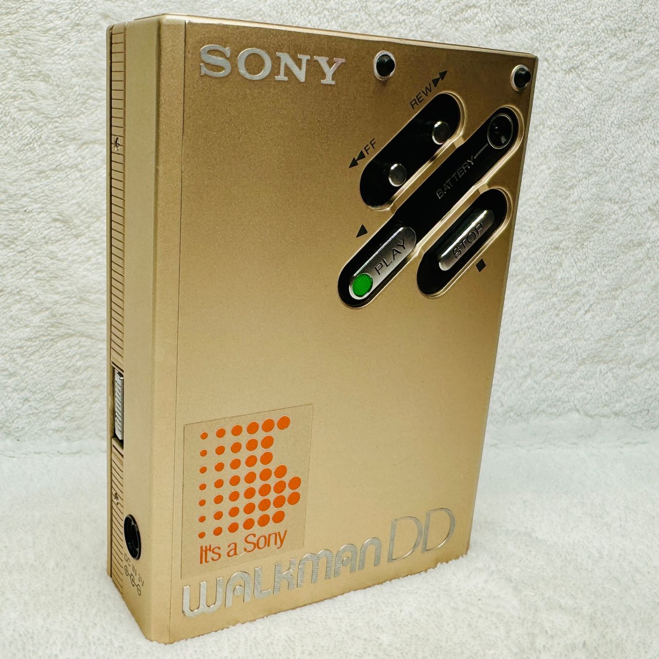 Sony Lettore multimediale portatile: Sony Walkman WM-DD gold #237 – Usato da Vorderthal venduto da WalkmanClinic 2