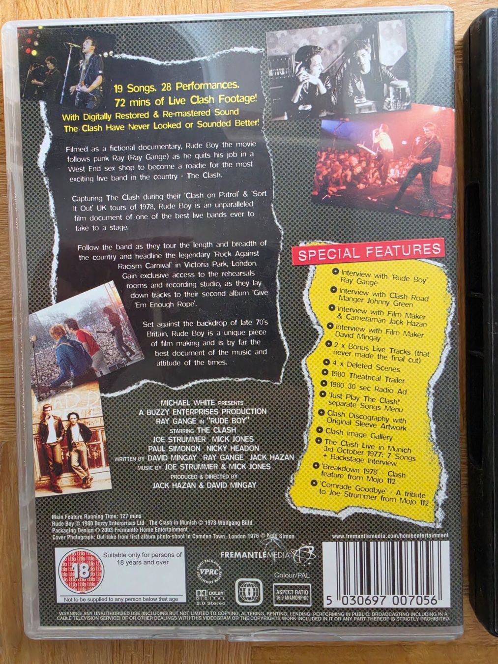 Tutti i DVDs: 2 x DVD The Clash – Usato da Stäfa venduto da flamingo_17 2