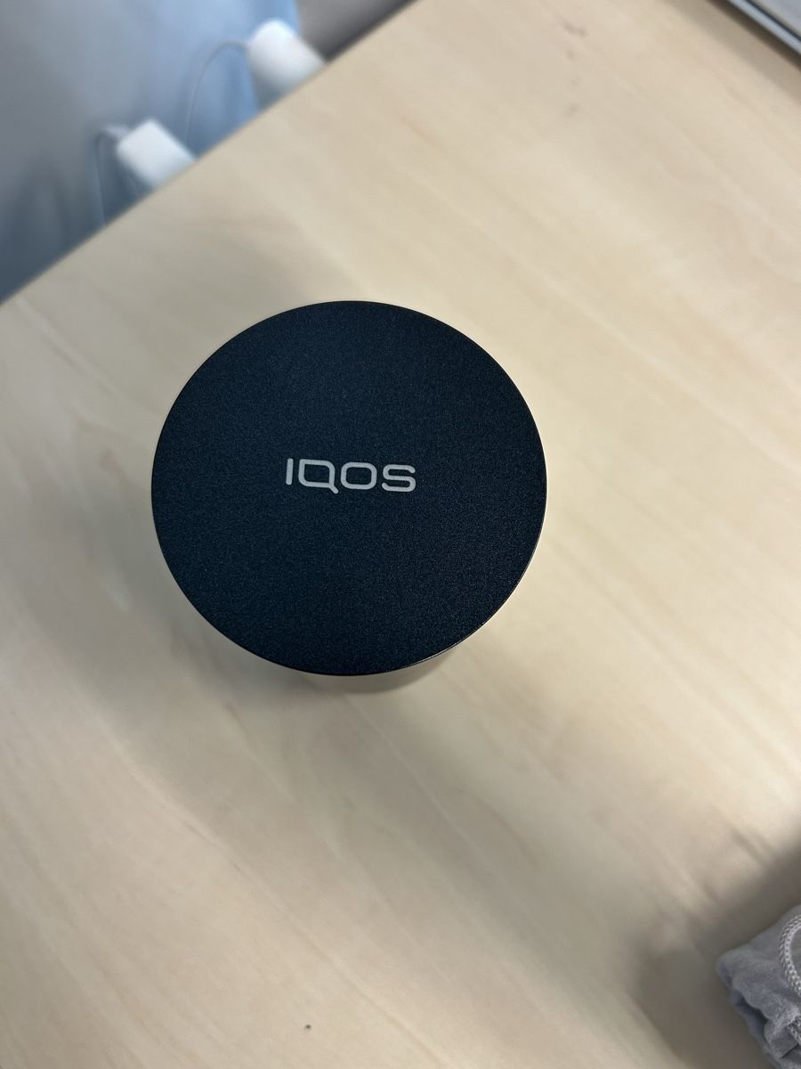 Iqos Aschenbecher: Cendrier IQOS voiture – Neu und originalverpackt aus Villars-le-Terroir von pla_8d6b 2