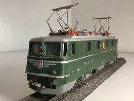 Märklin __ SBB Lokomotive Ae 6/6 _ Kantonswappen _ Spur H0