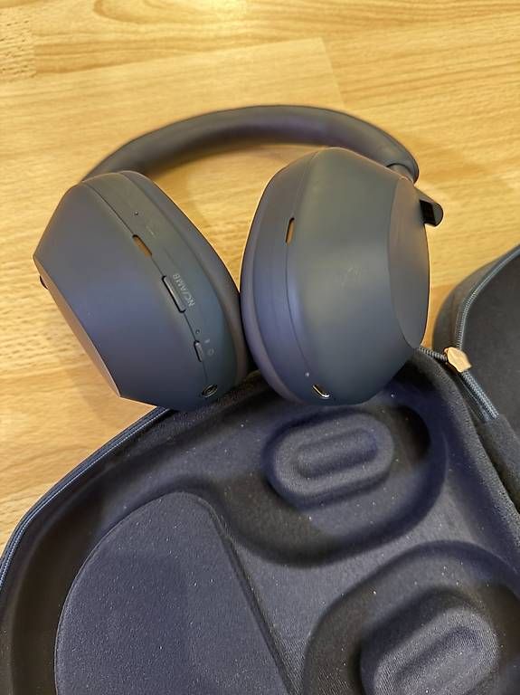 Kopfhörer: Sony WH1000XM5 – Gebraucht aus Schlieren von hol_q8pt 2