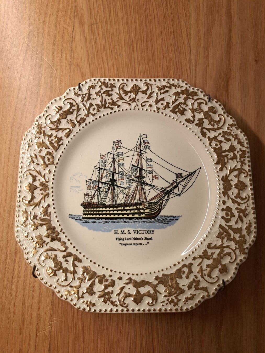 Teller: Teller Schiff Lord Nelson H. M. S.  Victory – Gebraucht aus Embrach von YVBER