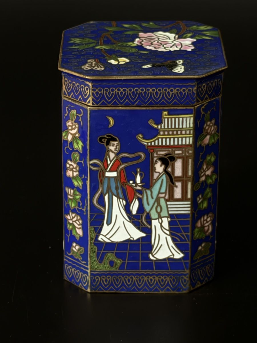 Altro per la casa: VIntage chinesische Cloisonné Teedose – Usato da Luzern venduto da downtonabbey 4