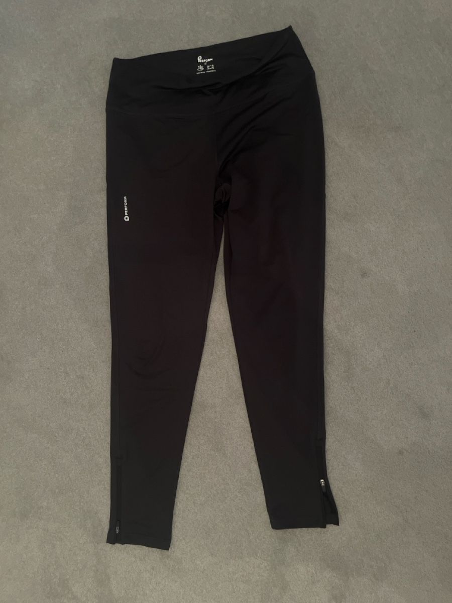 Leggings: Laufhose Perform Leggind – Usato da Uster venduto da stuarta