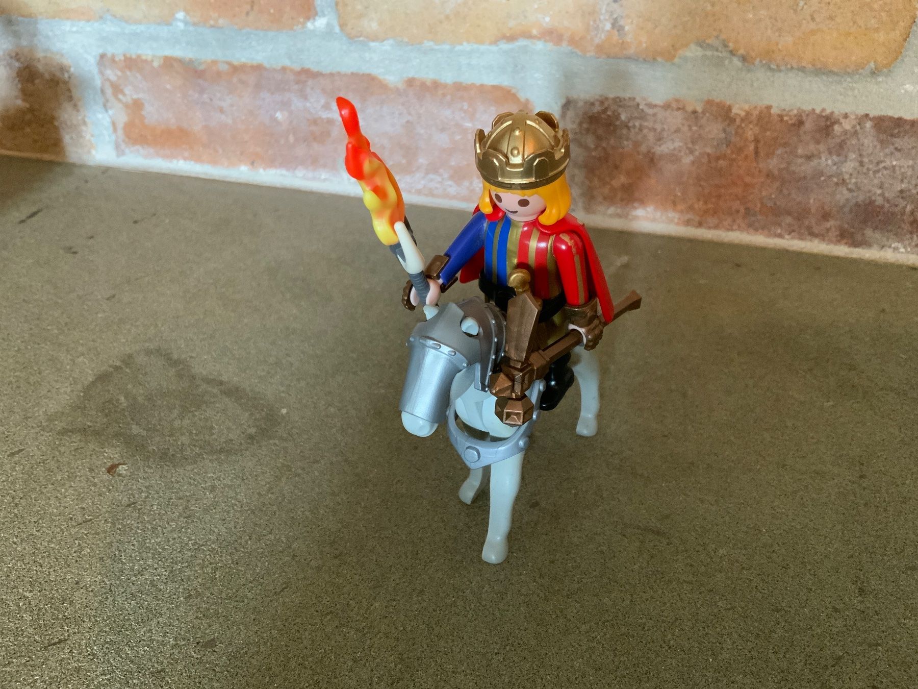 Playmobil Giocattoli: Playmobil Löwenritter Truppe – Usato da Burgdorf venduto da rainerw07 3