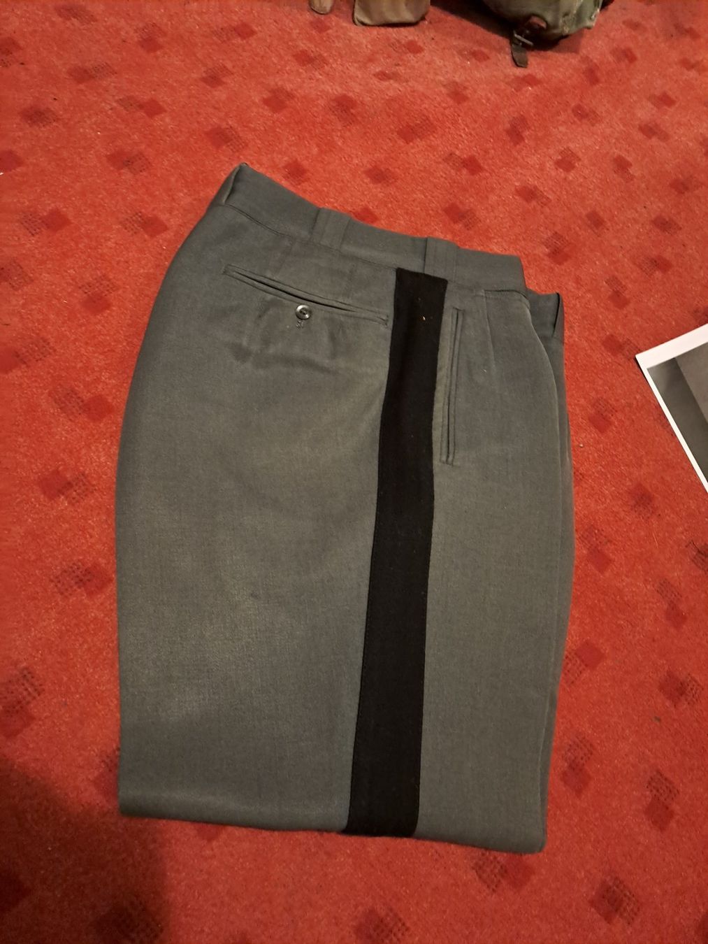 Schweizer Armee Uniformi: Generalstab Hose,  Grösse 90 / 74 Neuwertig – Usato da St.Gallen venduto da Infanteriewerk 1