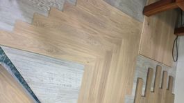 Fischgrät Parkett 100 Pack / 166 m2 Fr. 8800.00