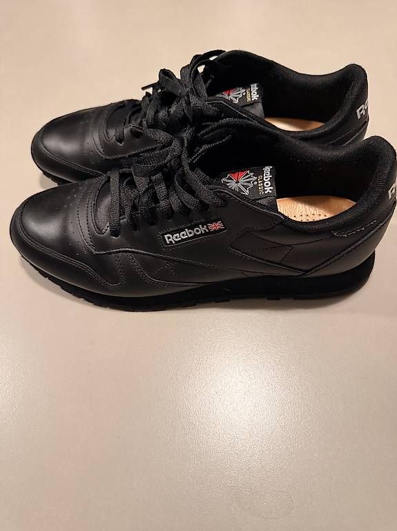 Reebok Scarpe da uomo: Reebok Classic 47 – Usato da Erlenbach ZH venduto da Berlen 1