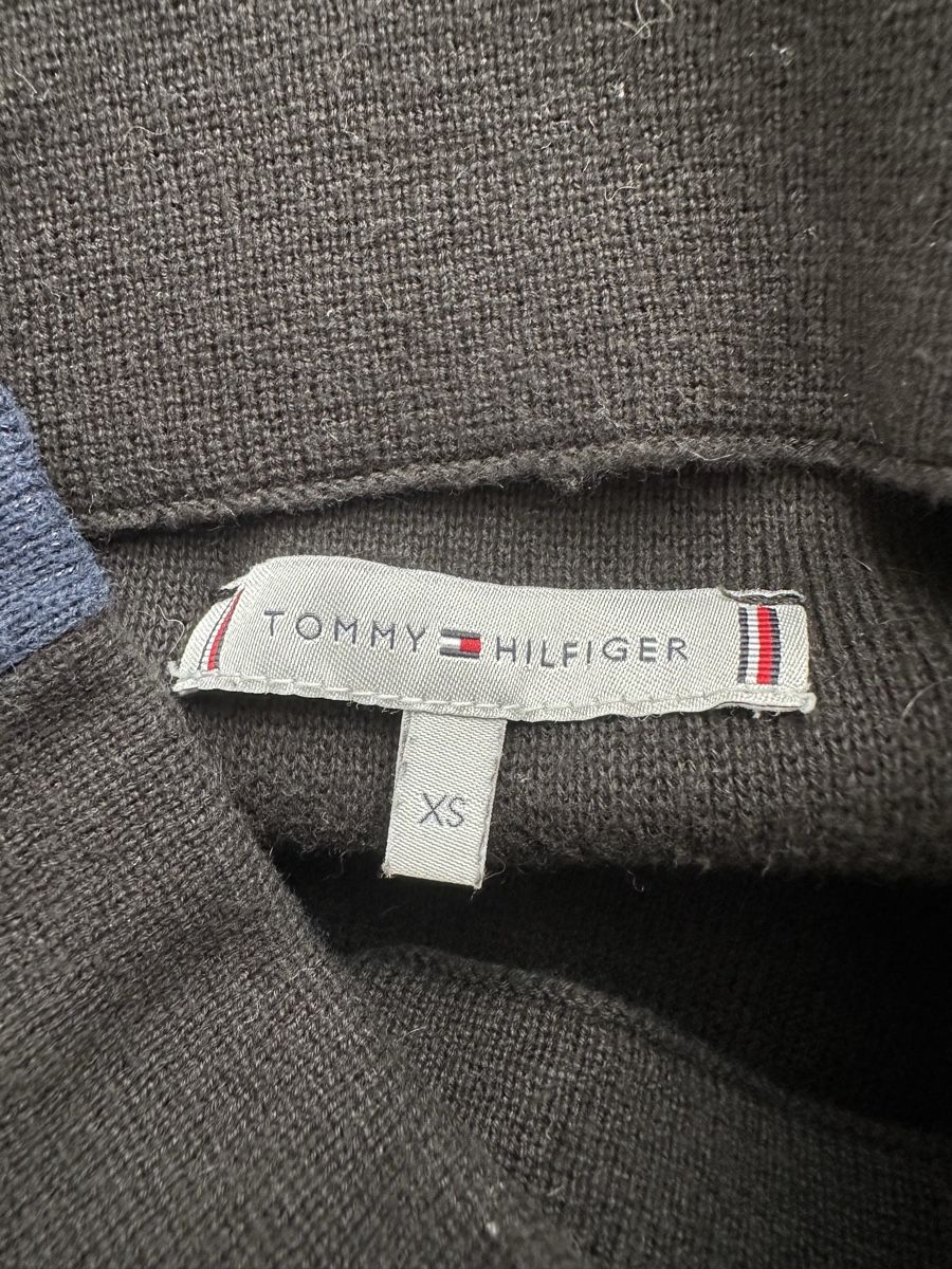 Tommy Hilfiger Maglioni & Felpe: Pullover Tommy Hilfiger Damen schwarz Grösse XS – Usato da Frauenfeld venduto da vanyllua 2