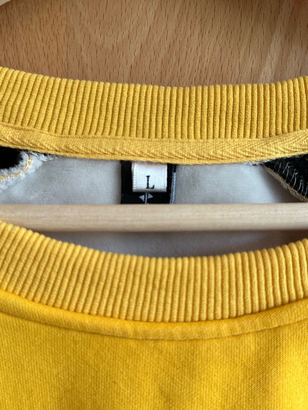 Maglioni & Felpe: Gelber Sweater, Gr. M, Top Zustand – Nuovo (secondo la descrizione) da Schlieren venduto da car_2bwb 3