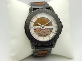 Holzkern EQI Automarik Uhr