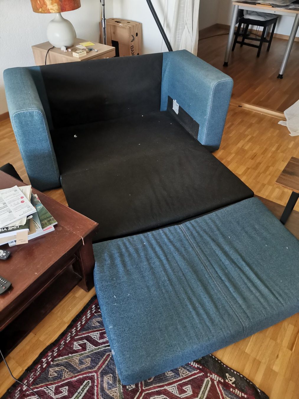 Ikea Divani: Canapé-lit compact – Usato da Neuchatel venduto da Arkana 1