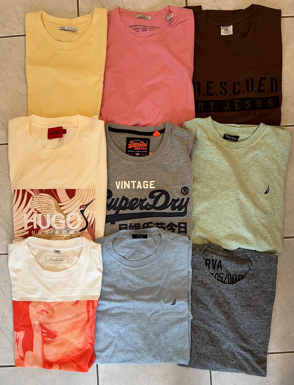 Magliette Polo: Lot de 9 T-shirt taille M – Usato da Basel venduto da La.Bonne.affaire