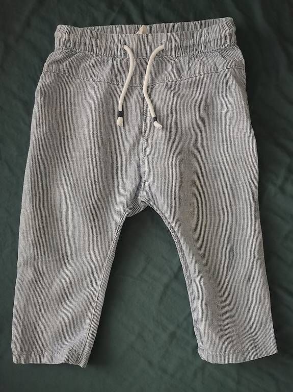 Pantalons: Sehr dünne lange Hose, Gr. 80, aus Leinen u. Baumwolle  – D'occasion à Dietikon par Sandra_Luka
