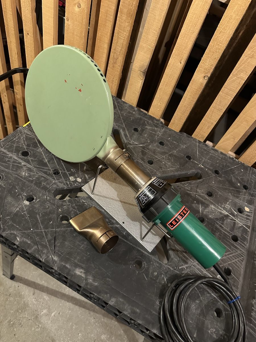 Leister Tous les outils: Leister Heissluftgeraet  – D'occasion à St. Gallen par 987JDBA