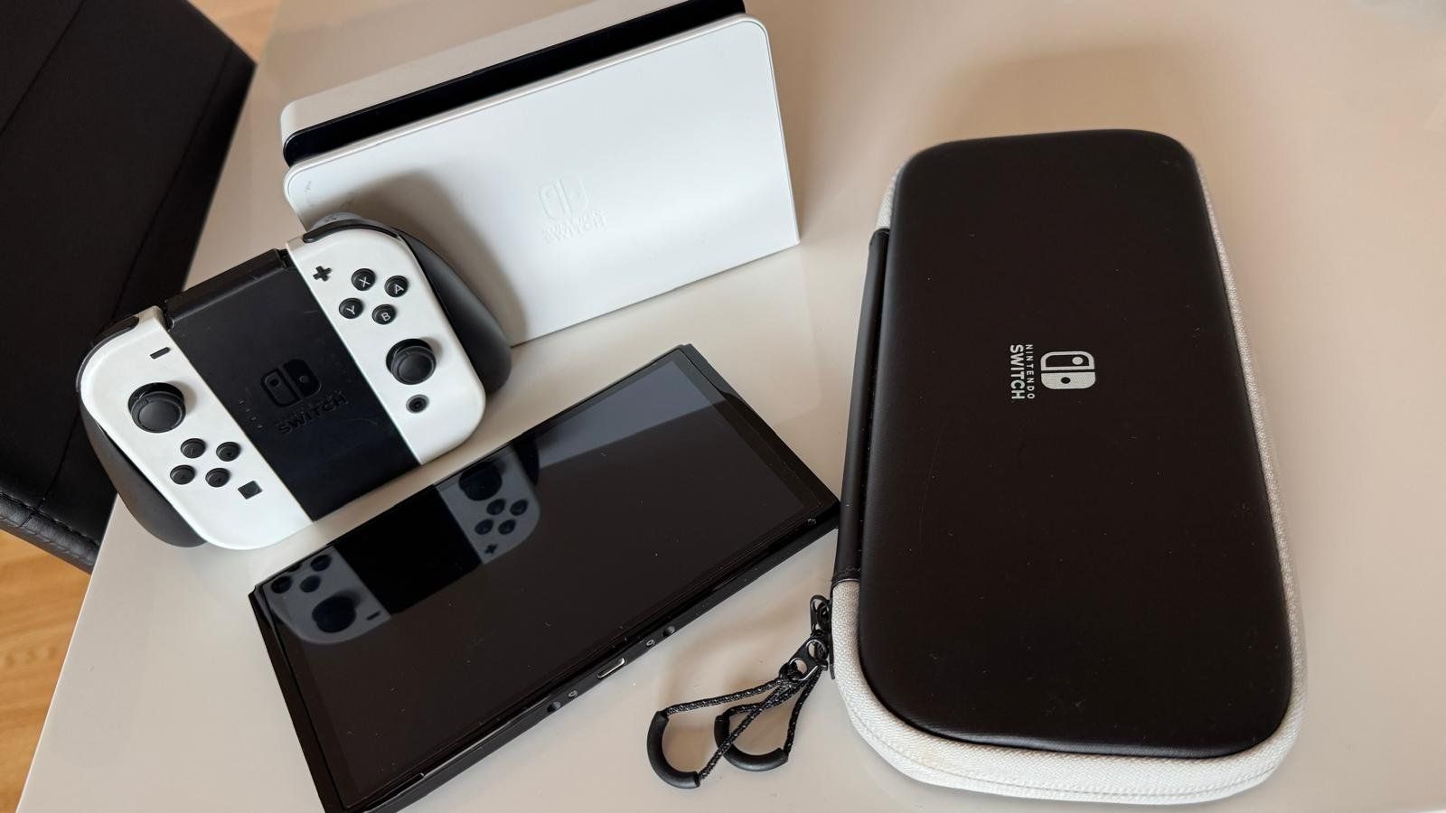 Nintendo Konsolen: Nintendo Switch (OLED model) – Gebraucht aus Schüpfheim von oldyrk 5