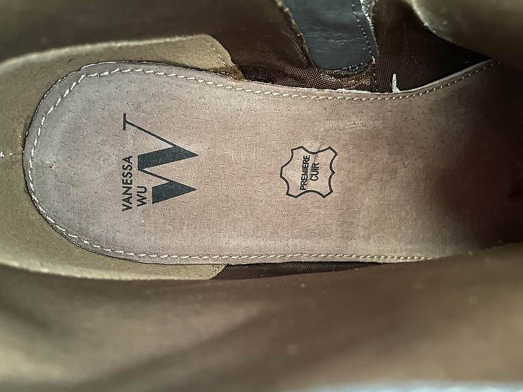 Scarpe da donna: Bottines grises zèbrées T 39 Neuves – Usato da Confignon venduto da MVAR 3