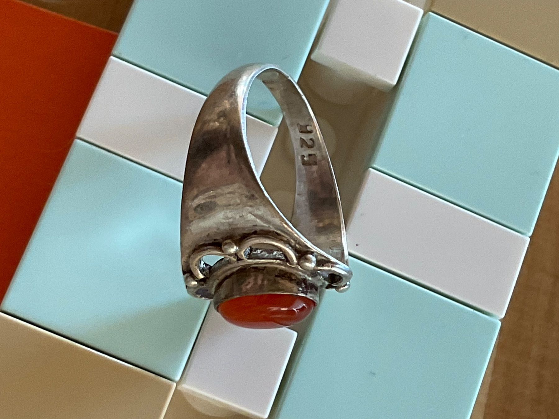 Anelli: Ring mit Karneol / Gr. 53 – Usato da Rümlang venduto da Sambas19 2