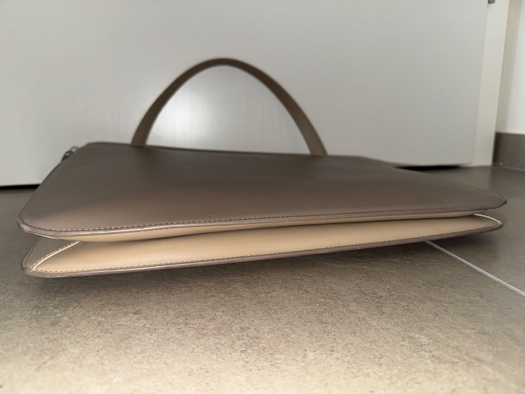 Borse da donna: mlouye Business Bag - Earth – Usato da Nyon venduto da abe_fn6h 3