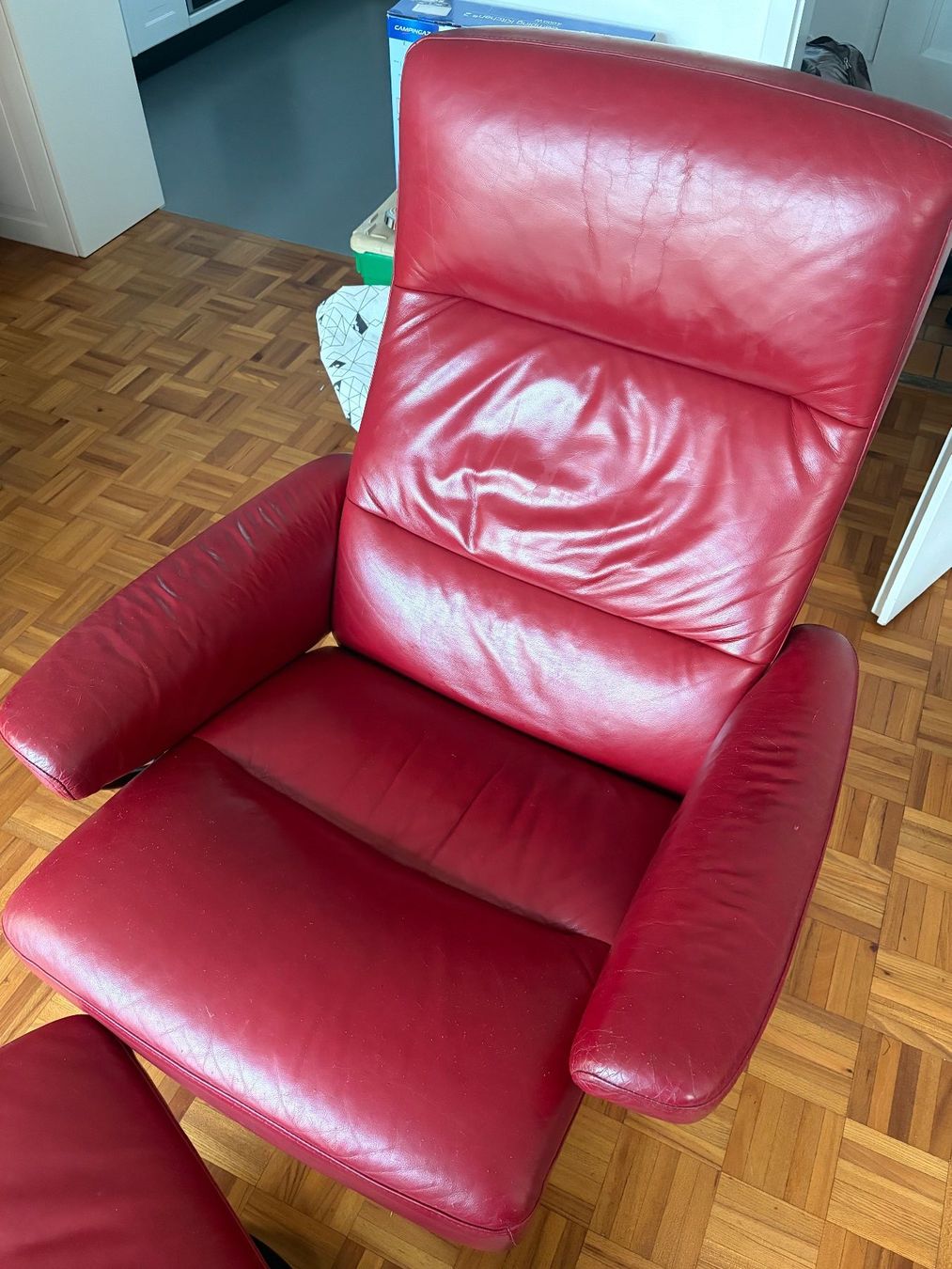 Stressless Fauteuils: Stressless Ledersessel mit Hocker – D'occasion à Winterthur par JonyMara 1