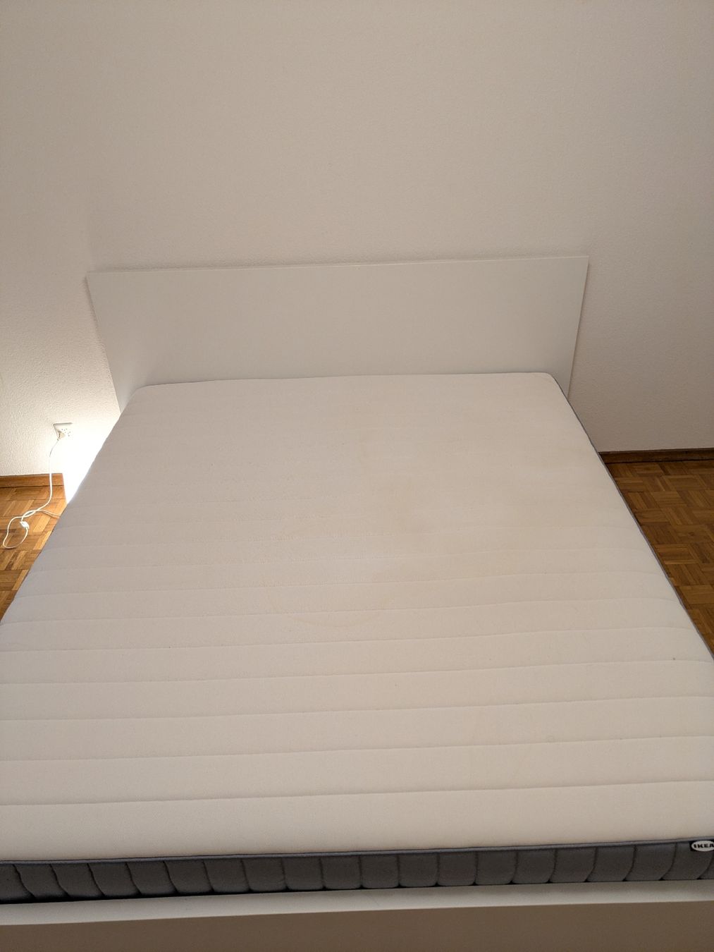 Ikea Letti: Ikea 180 Bett mit Matratze – Usato da Zürich venduto da aur_hfz7 1