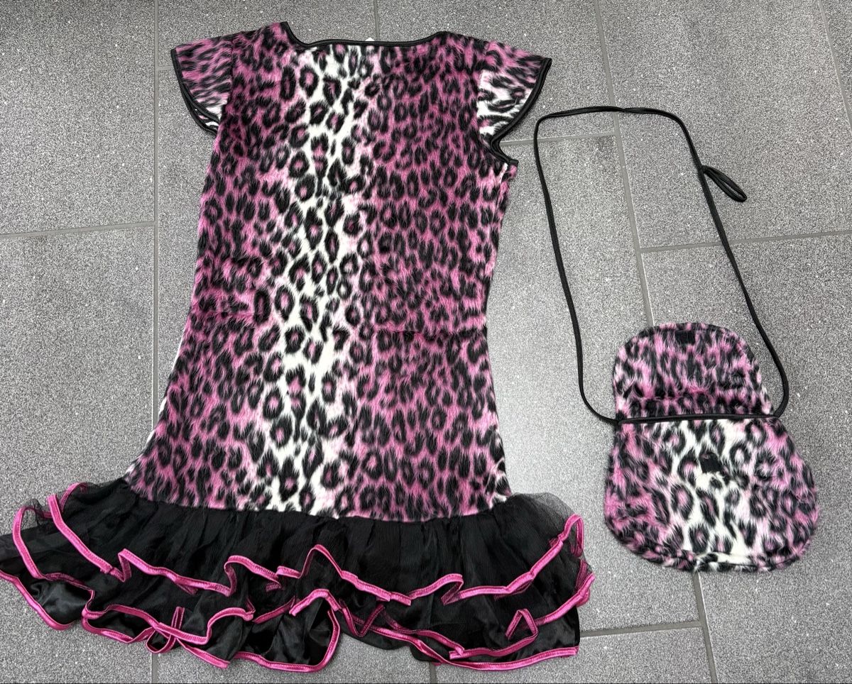 Costumi: Süsses Leoparden Kostüm Gr. 164 – Usato da Hünenberg See venduto da spartakus02 1