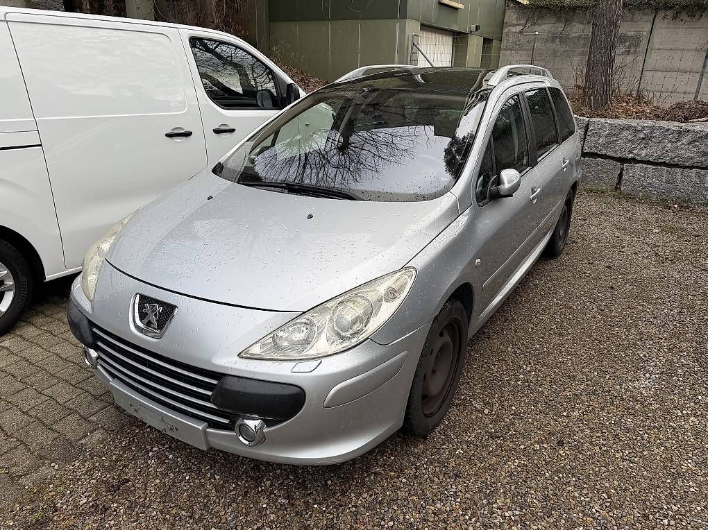 Automobili: Peugeot 307 Automat – Usato da Wil SG venduto da bmwnr1