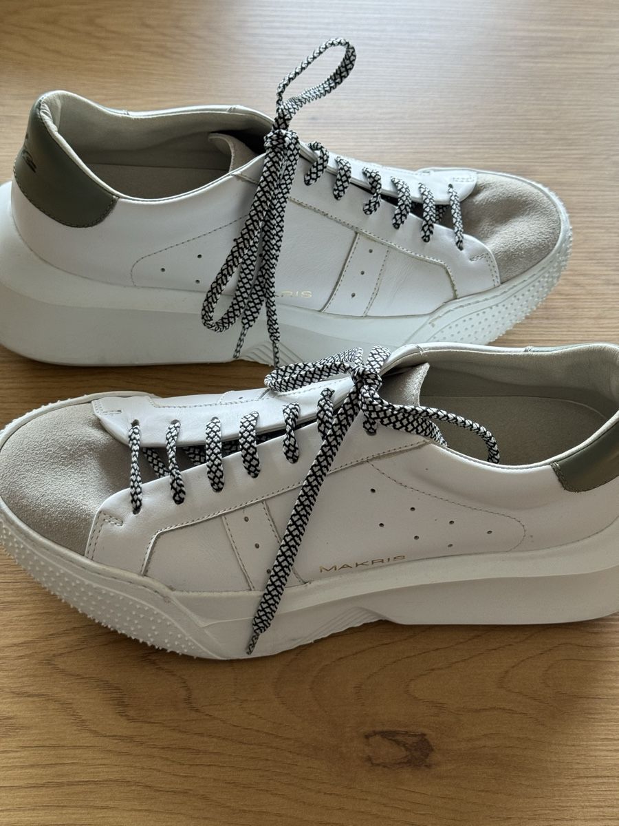 Herrenschuhe: Designer Sneaker aus Mykonos – Neu (gemäss Beschreibung) aus Bern von anja.zurbuchen