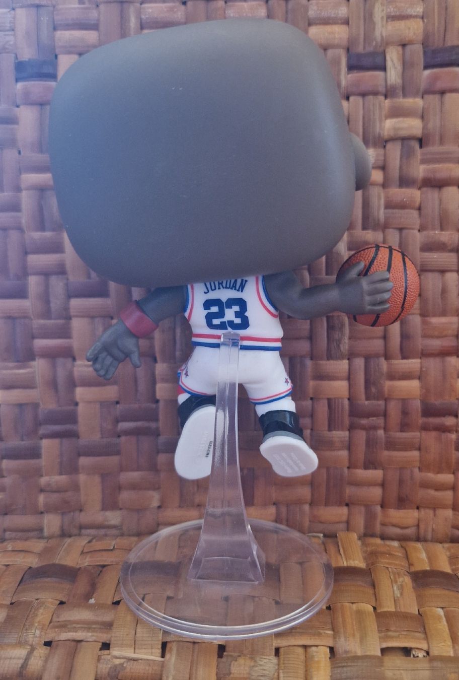 Funko Figurines: Funko Pop NBA Michael Jordan All-Star 137 – D'occasion à Möhlin par Lyhme94 3