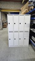 Schrank Spinde 8 Fächer neuwertig Stahl Grau/Weiss Umkleide