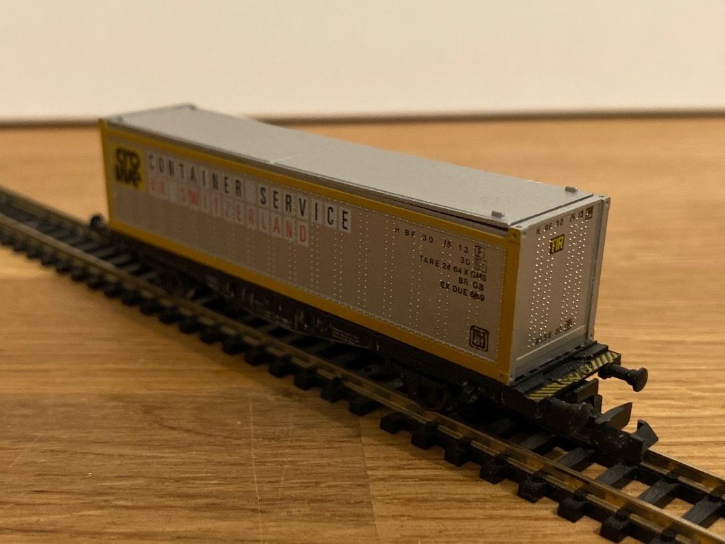 Fleischmann Modellini di ferrovie: Fleischmann 8241 Containertragwagen "Cro We Container Servic – Usato da Schlierbach venduto da Look8 1
