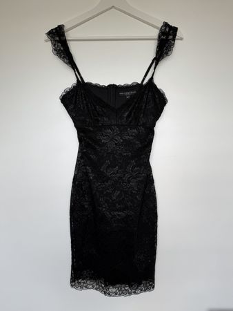 Guess Spitzenkleid Schwarz XS Elegant