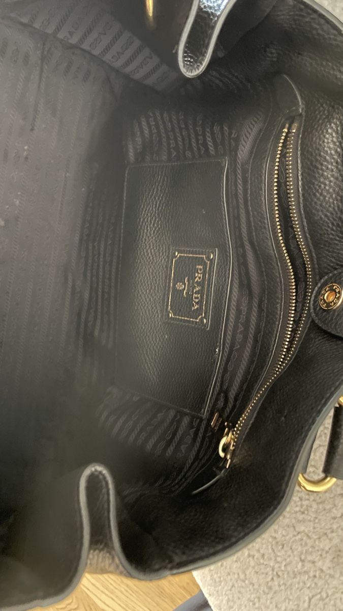 Prada Borse da donna: Prada Tasche – Nuovo (secondo la descrizione) da Balgach venduto da DeeKova 4