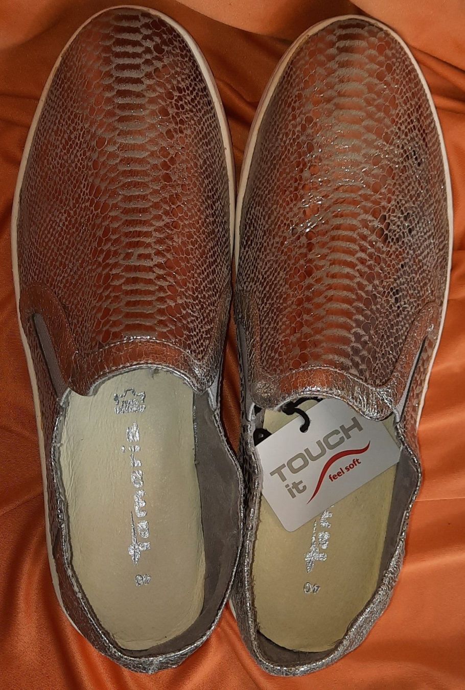 Tamaris Scarpe da donna: TAMARIS Slipper Mit Glitzer Gr.40 – Nuovo (secondo la descrizione) da Seuzach venduto da VT-Collections2 8
