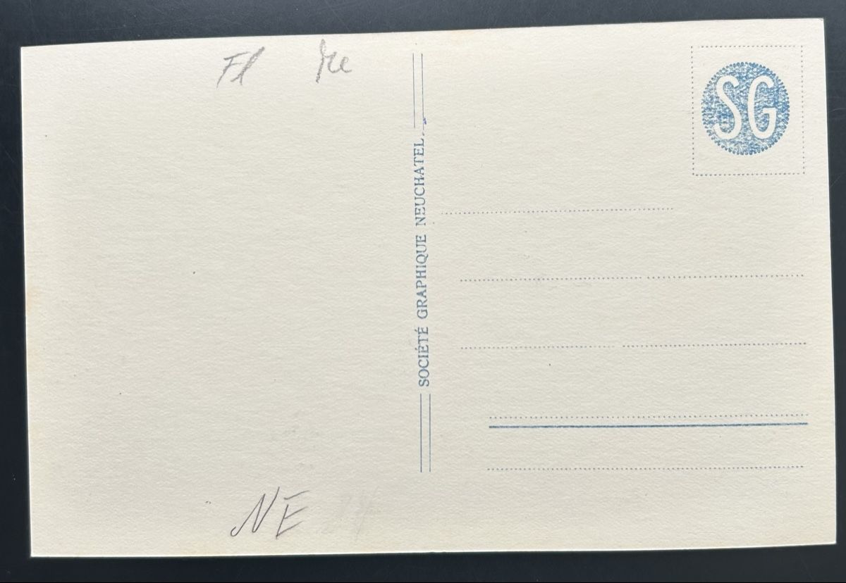 Cartoline postali: Le Locle Place du Msrche – Usato da Horw venduto da Tellbub 1