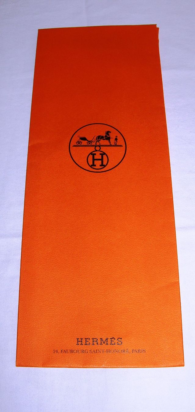 Hermès Cravatte: Seidenkrawatte Hermès mit Hermès Tüte – Usato da Dübendorf venduto da alracfo 3
