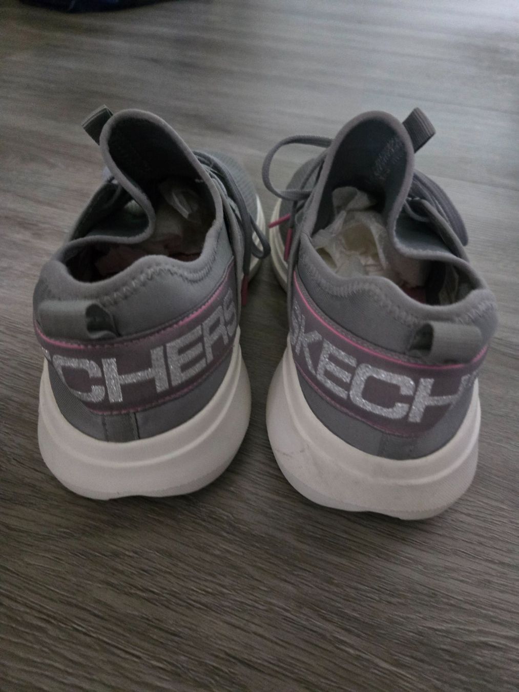 Skechers Scarpe da donna: Skechers, GORUN, Damenschuhe, EU-Gr. 40 – Usato da Liebefeld venduto da weda77 2