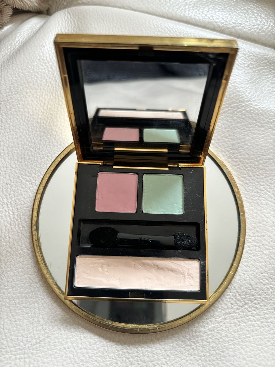 Make-up: Yves saint Laurent – Usato da Pully venduto da Kalissa 1