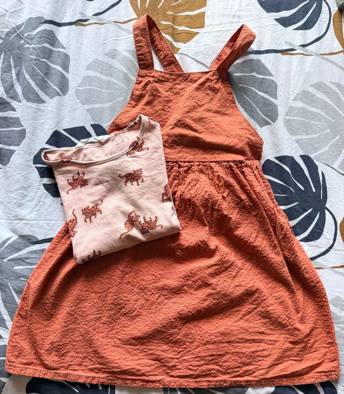 H&M Kleiderpakete & -sets: Mädchen Kleiderpaket 116 – Gebraucht aus Luzern von Mrs.SarahC 2