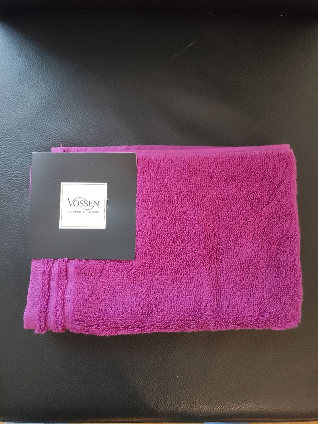 Vossen Teli da bagno: kleine Vossen Handtücher - Violett – Nuovo e nell'imballaggio originale da Siebnen venduto da Valora23