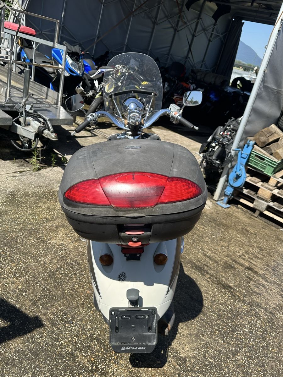 Aprilia Scooter: Aprilia Mojito 125 Custom 125 – Difettoso da Treycovagnes venduto da Campingcar65 4