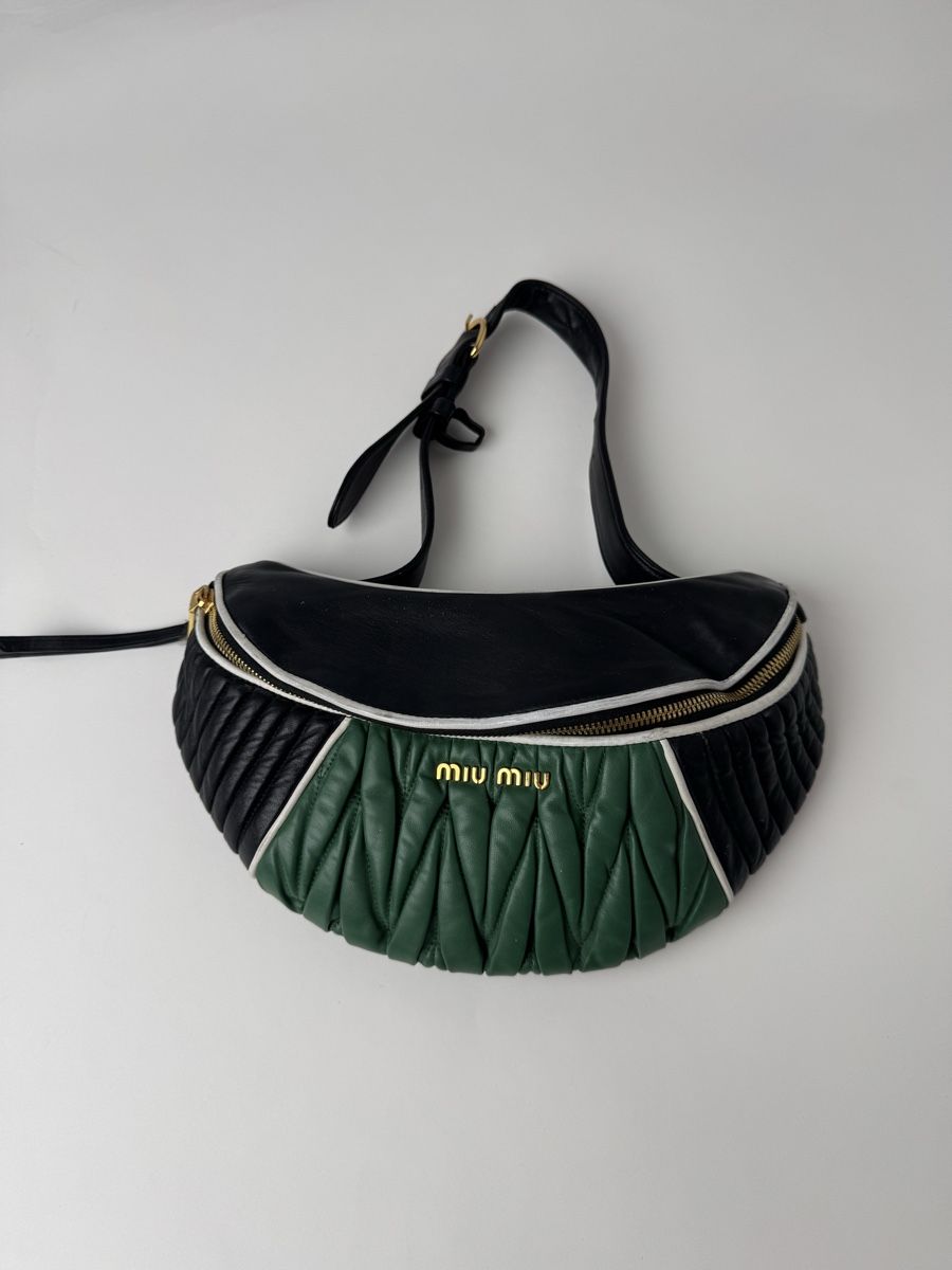 Miu Miu Taschen: Authentic Miu Miu waist bag – Neu (gemäss Beschreibung) aus Baden von T_threads_Archive