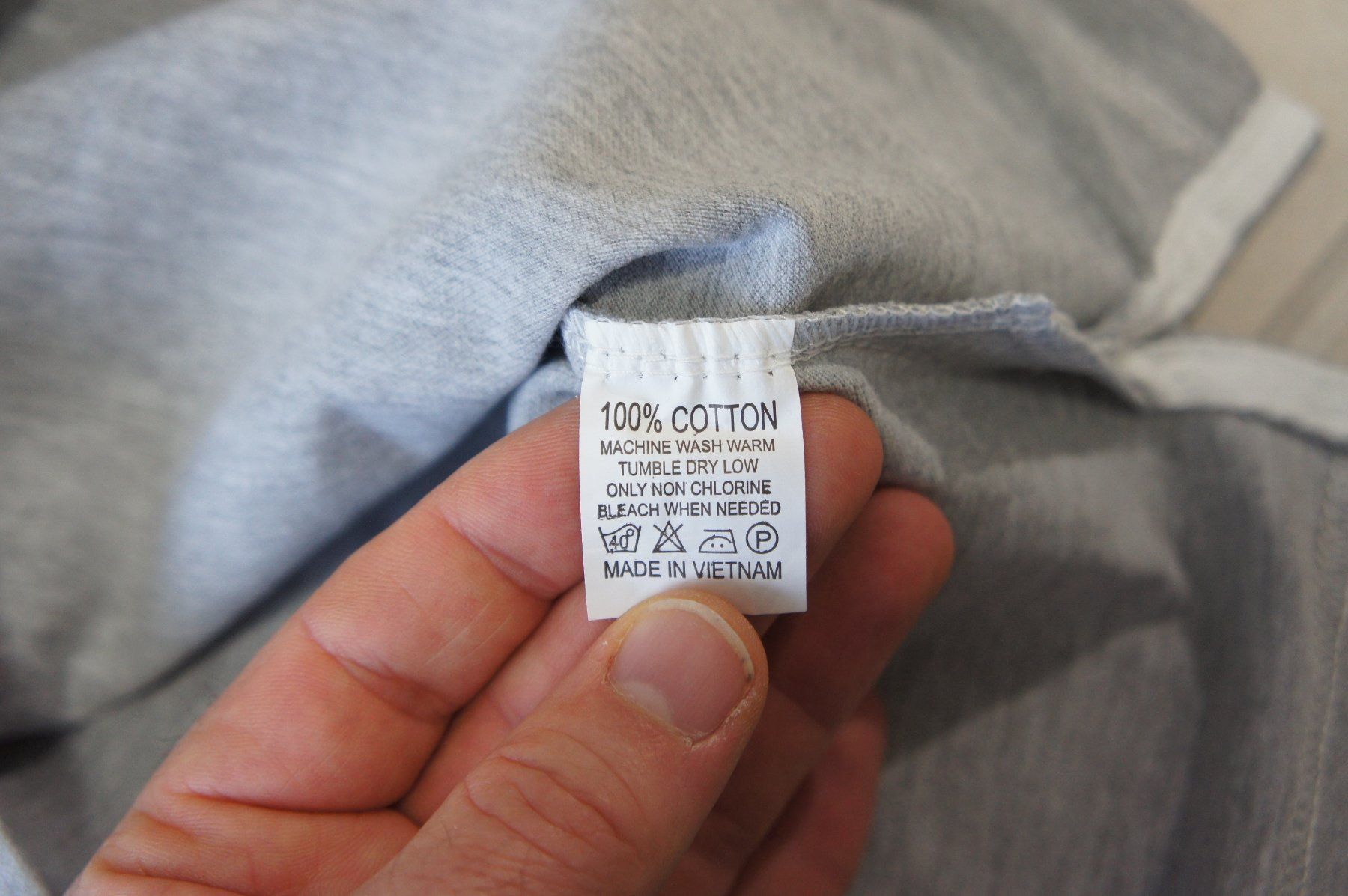 Tommy Hilfiger Polo-Shirts: Tommy Hilfiger Poloshirt / hellgrau / Grösse L - Neu – Neu (gemäss Beschreibung) aus Bubikon von Drubadix 4